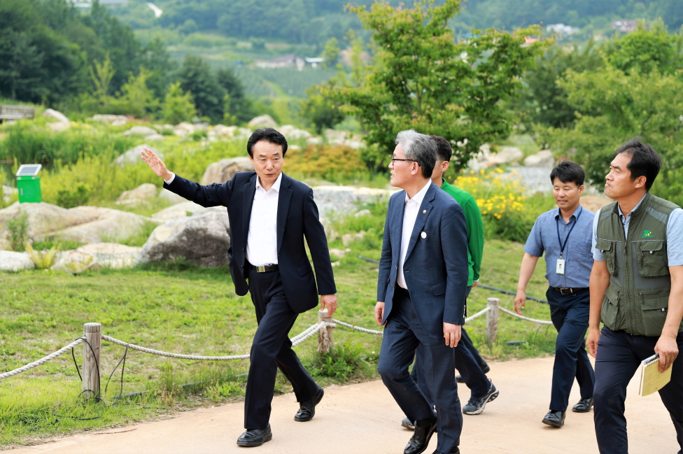 ['19.7.4] 김재현 산림청장 지역상생사업 위탁 재배 농가 및 수목원 방문